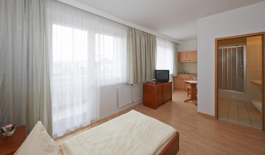 Alpha Apparthotel Leipzig-Roetha エクステリア 写真